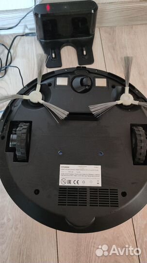 Робот пылесос Hyundai вакуумный