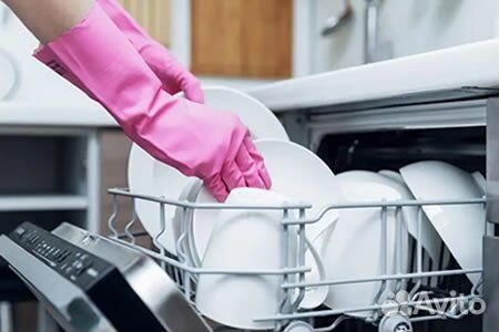 Мойщица посуды с проживанием