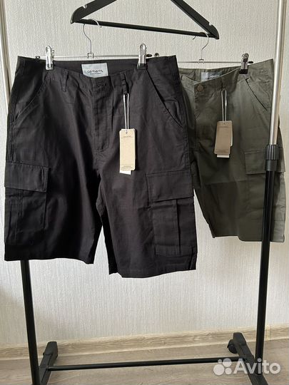 Шорты Carhartt