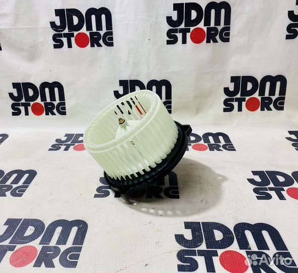 Мотор отопителя салона toyota avensis