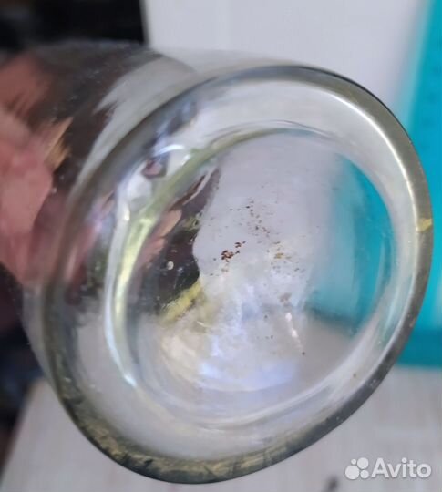 Бутылка стеклянная старинная