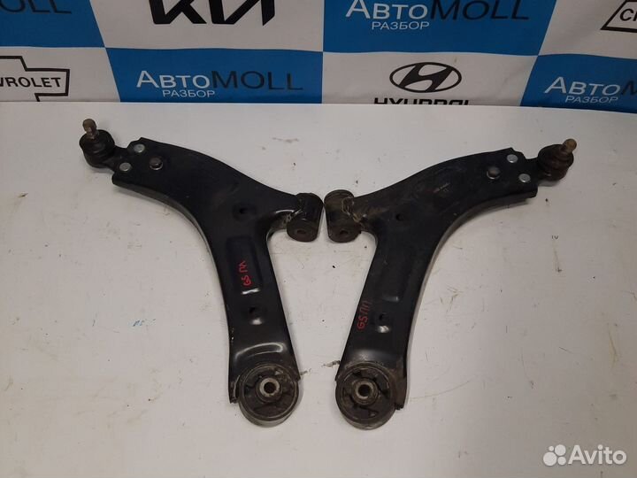 Рычаг передний Хундай Гранд Старекс Н1 2008г
