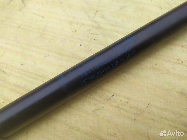 Амортизатор багажника задний Ford Mondeo Iv sedan