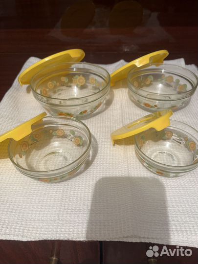 Салатники -миски стеклянные с крышками