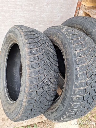 Michelin X-Ice North 2 205/60 R16