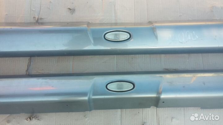 Mazda Tribute накладки на пороги