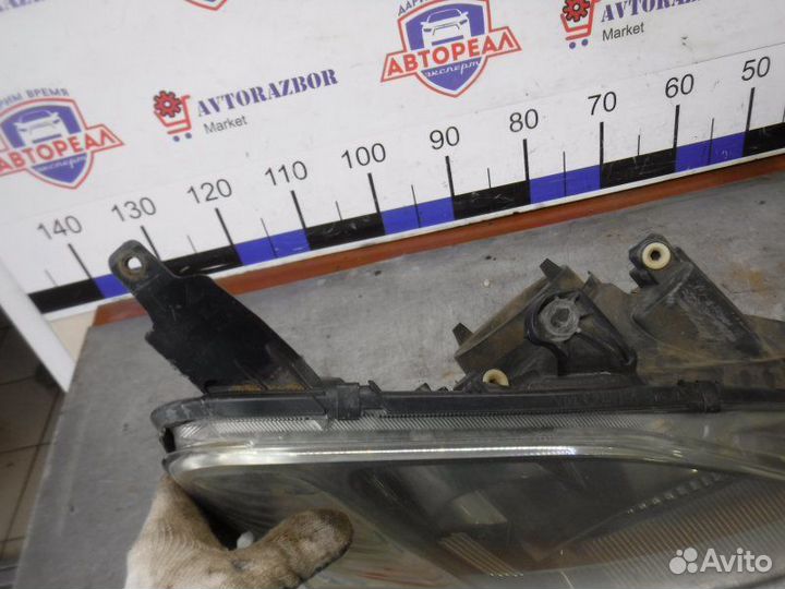 Фара правая Honda Civic D16V 2003