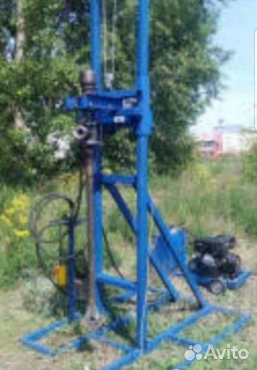 Бурение скважин малогабаритной буровой установкой