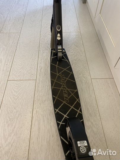 Самокат Jogger