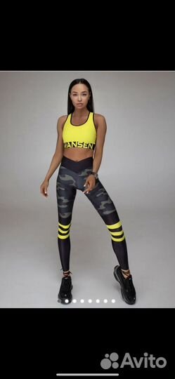 Леггинсы и топ Mansen