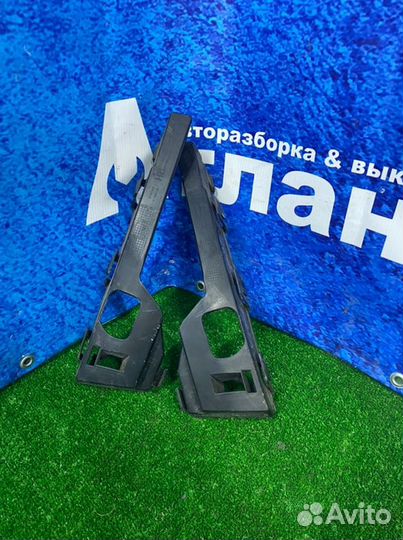 Кронштейн крыла передний Ford Focus 2 hwda 2005