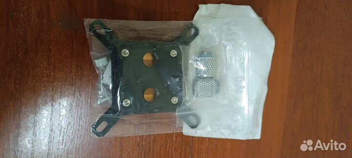 Блок водяного охлаждения цп латунь+ крепёж