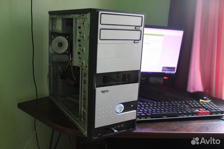 Игровой пк 4 ядра/Intel/xeon/GTS450/1GD/8gb/300GB