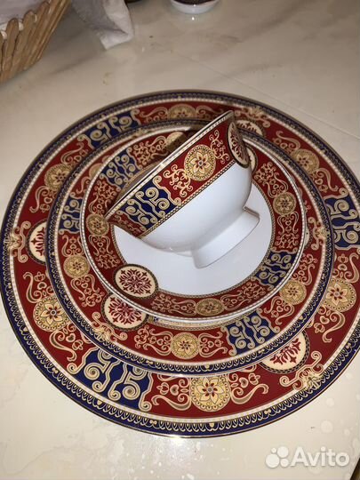 Сервиз столовый с чайным