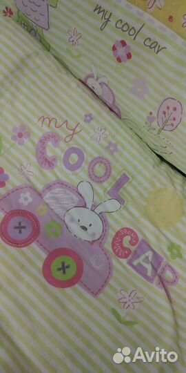 Балдахин, бортики и постельное бельев в кроватку