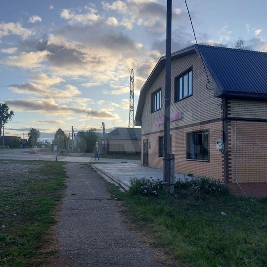 Дом 230 м² на участке 4,7 сот.