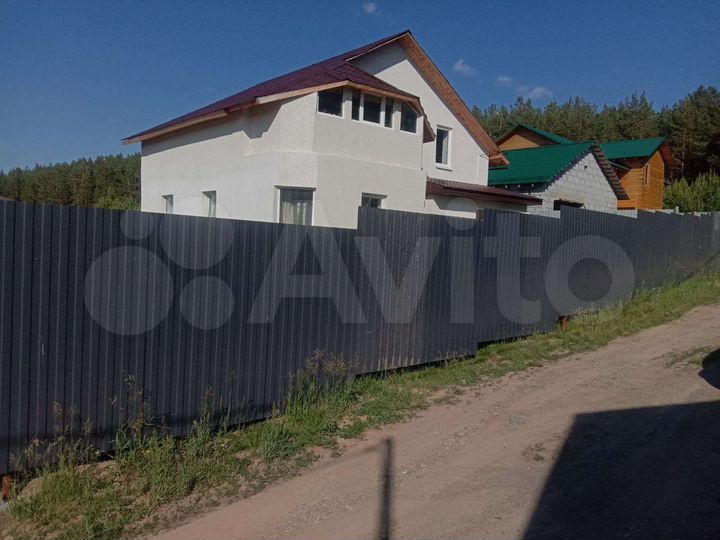 Коттедж 160 м² на участке 8 сот.