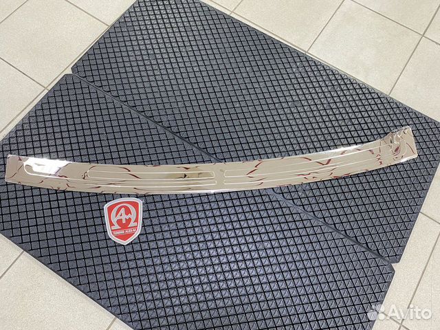 Накладка на задний бампер Toyota Rav-4 2006-2012