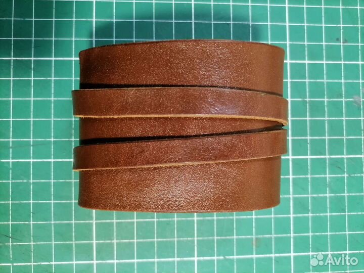 Напульсник кожаный