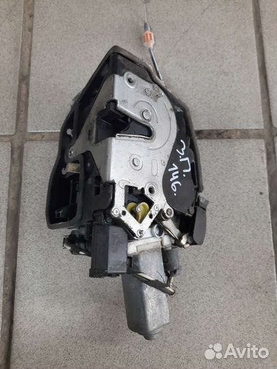 Замок двери задний с доводчиком BMW 7 E65 Е66