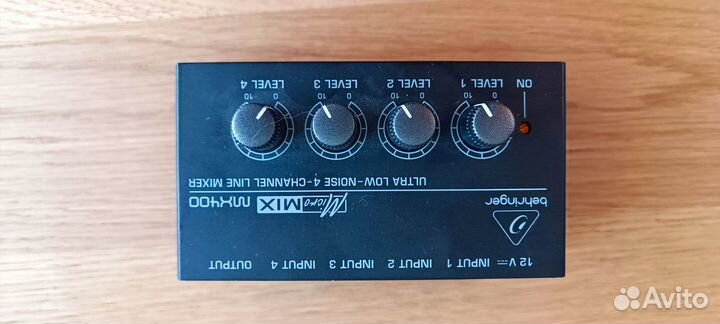 Гитарные педали эффектов Каподастр звукосниматели