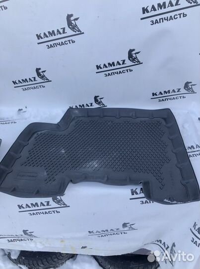Коврики на Камаз 54901 из 2-х частей