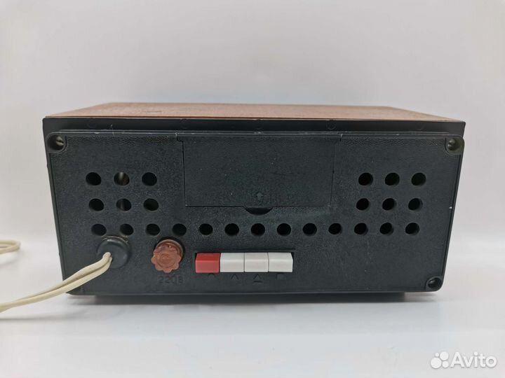 Часы настольные Электроника 4 СССР Рабочие