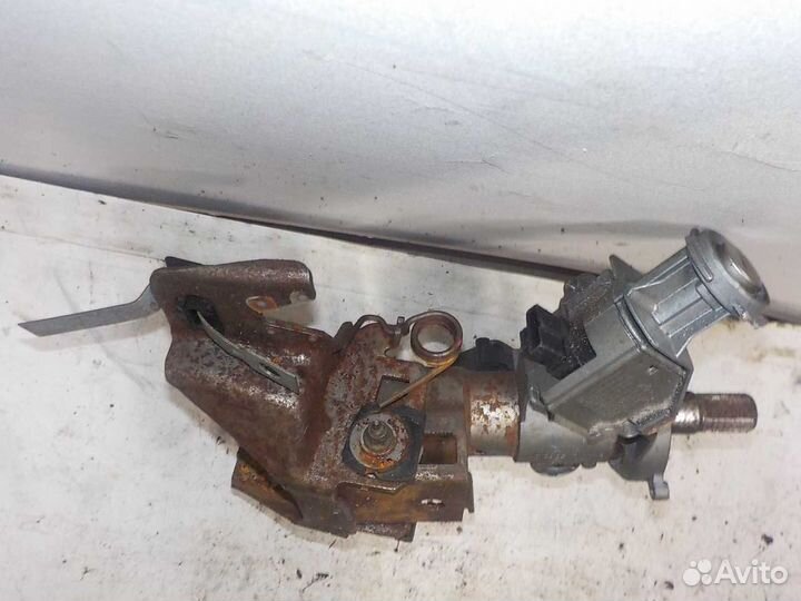 Рулевая колонка Opel Corsa D