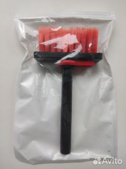 Щетка для клавиатуры и наушников