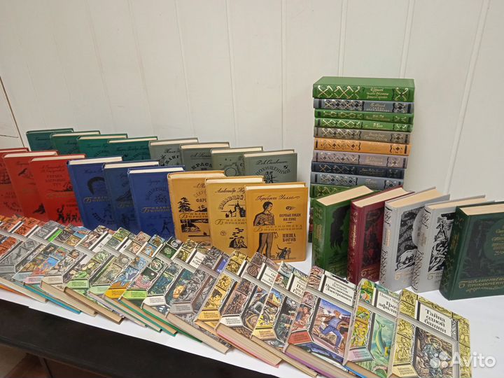 Библиотека Приключений