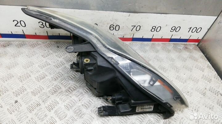 Фара Ford Focus 2 (2004-2011)