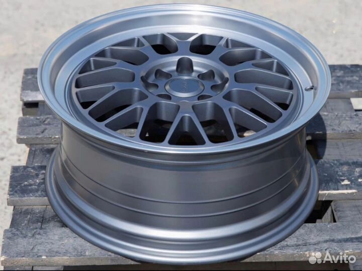 RGW021 r17 4*100 / 4*114.3 7.5J ET35 Gunmetal ML