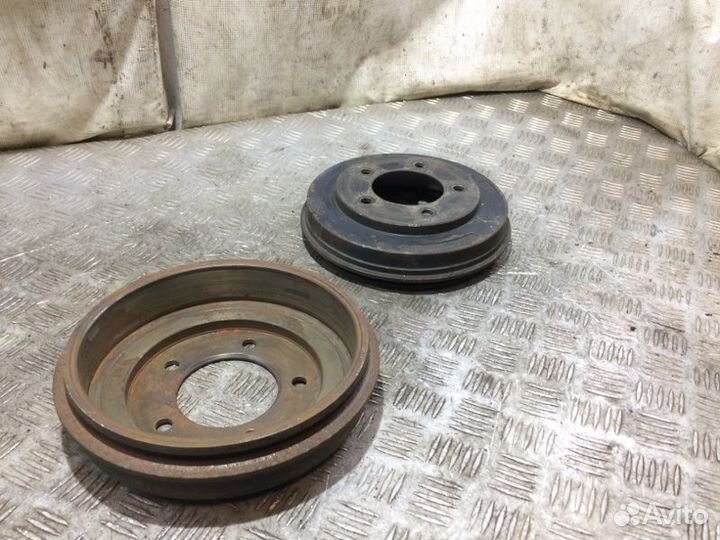 Тормозной барабан задний Mitsubishi Lancer 10 4B11