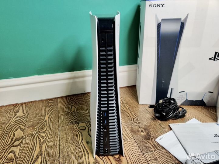 Новая Sony Playstation 5 с дисководом