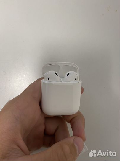 Airpods 2