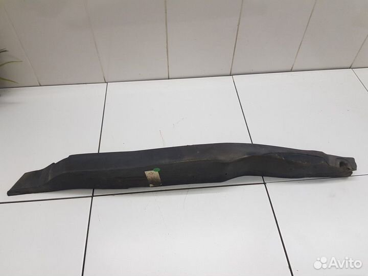 Уплотнитель крыла переднего левого