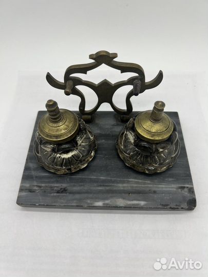 Старинная чернильница