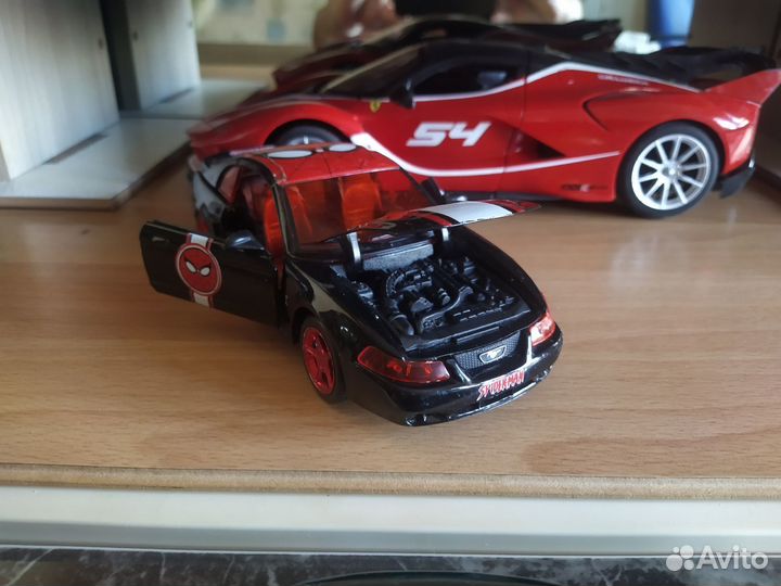 1:24 Mustang Cobra 1999 1:18 Джип, мото и др