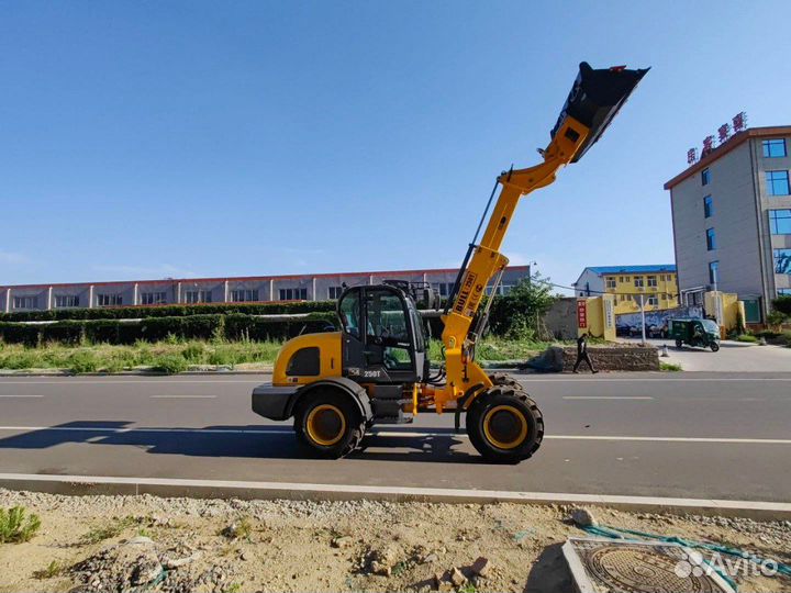 Фронтальный погрузчик Bull SL250T, 2023