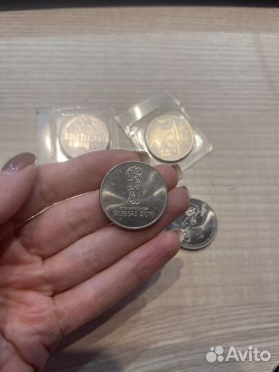 Монеты Сочи 2014 и чм 2018