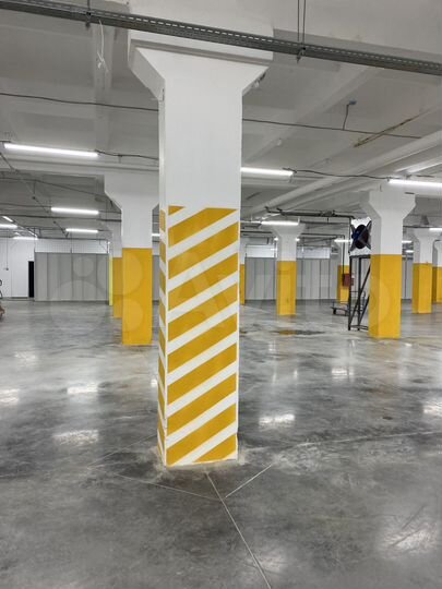 Склад, 1300 м²