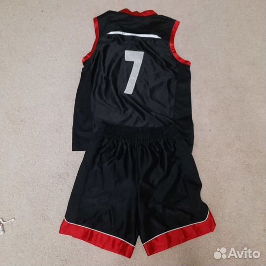 Баскетбольная форма