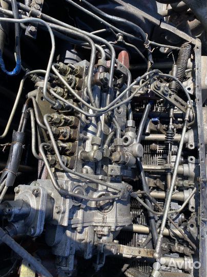 Двигатель дойц V8 BF8L513