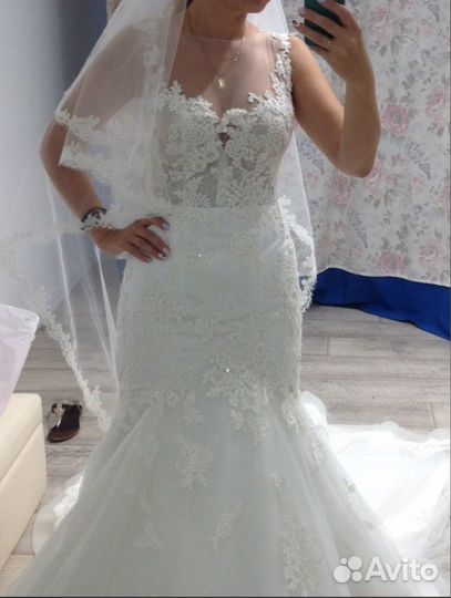 Продам красивое свадебное платье Milla nova