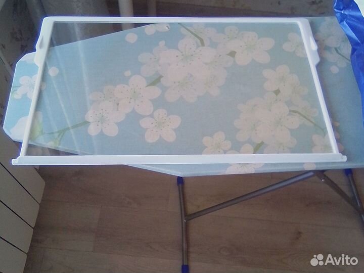 Полка от холодильника Атлант