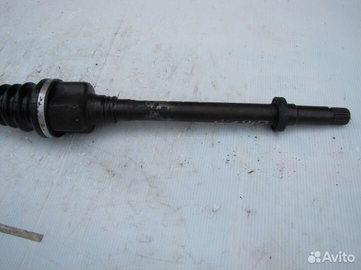 Peugeot 206 полуось правая передняя