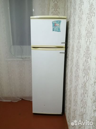 Холодильник бу