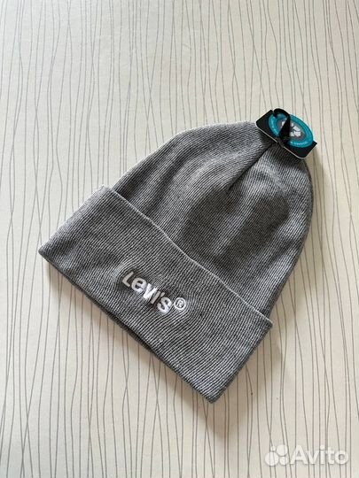 Шапка Levi's