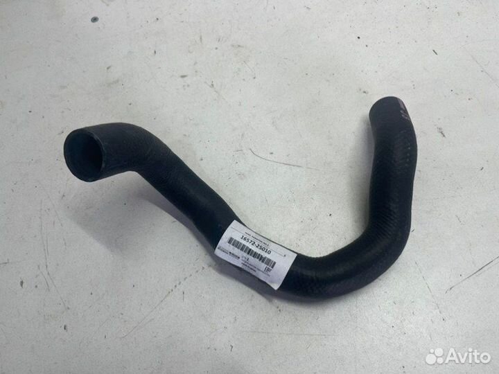 Патрубок радиатора охлаждения J3 передний Toyota