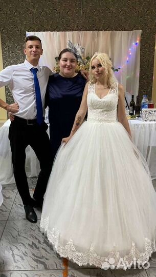 Ведущая (тамада) на праздник